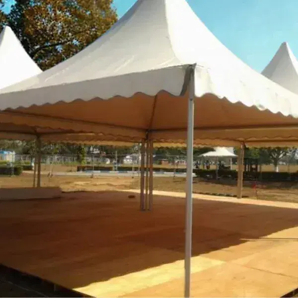 Pagoda tent